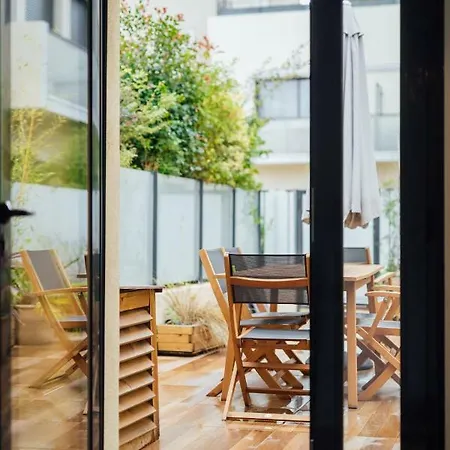 Le Foch Apartment *